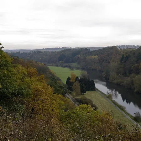 Unica Im Lahntal Апартаменты Villmar